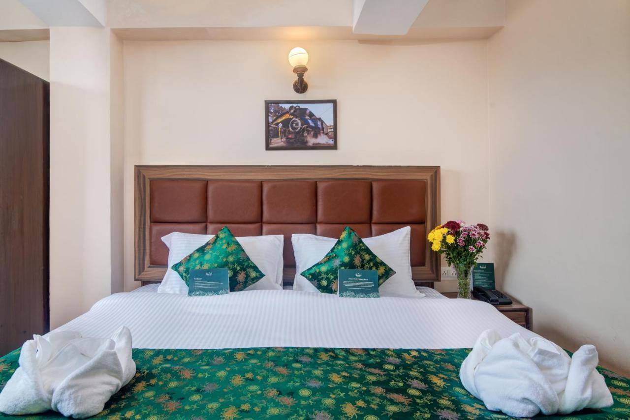 Muscatel Roma - 400 Mts From Mall Road Darjeeling  Ngoại thất bức ảnh